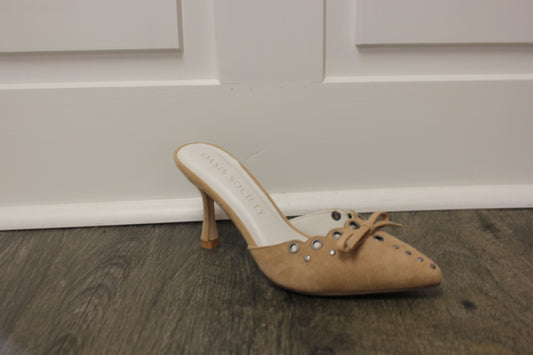 Kitten Heel