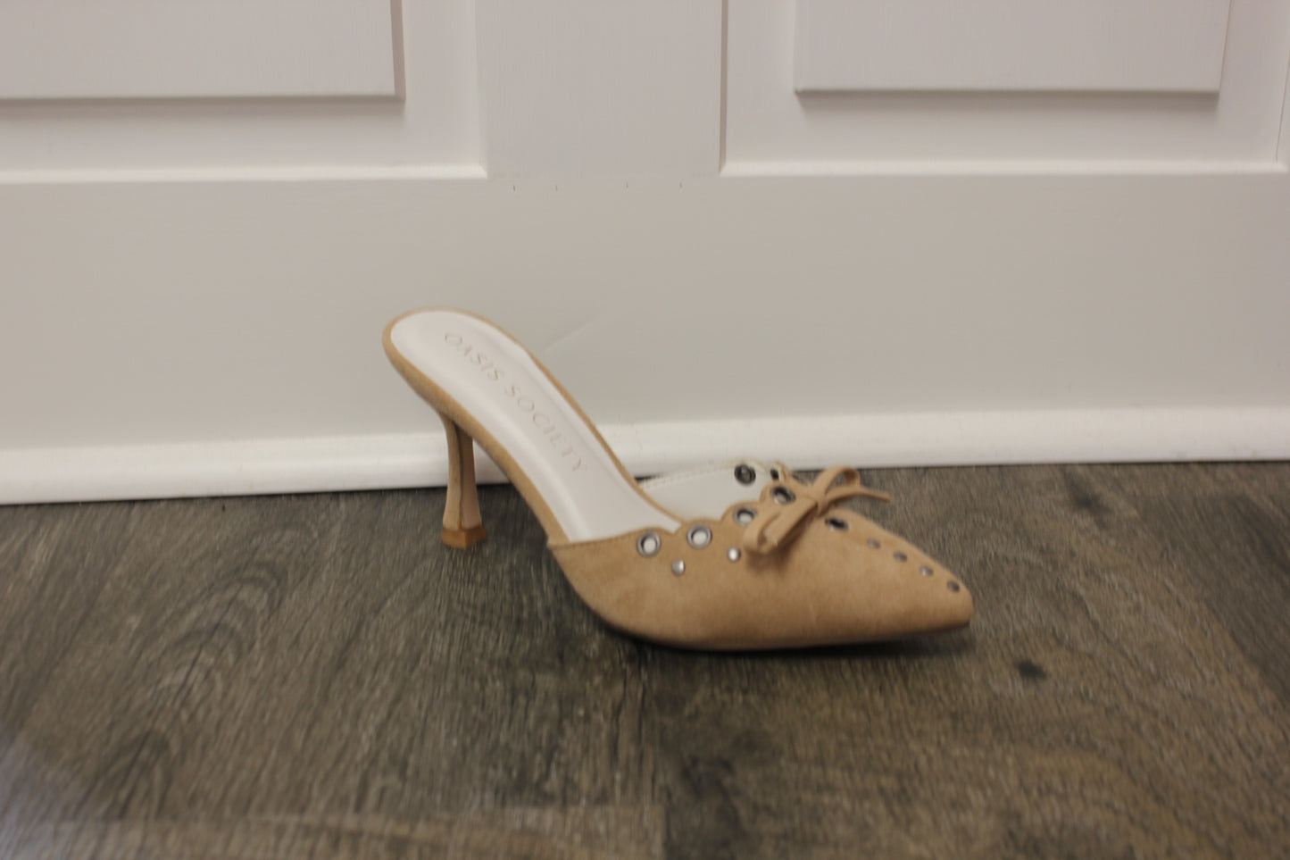Kitten Heel