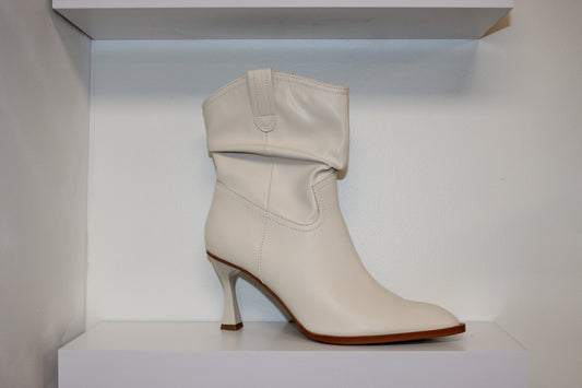 Riga Scruched Ankle Boot- White