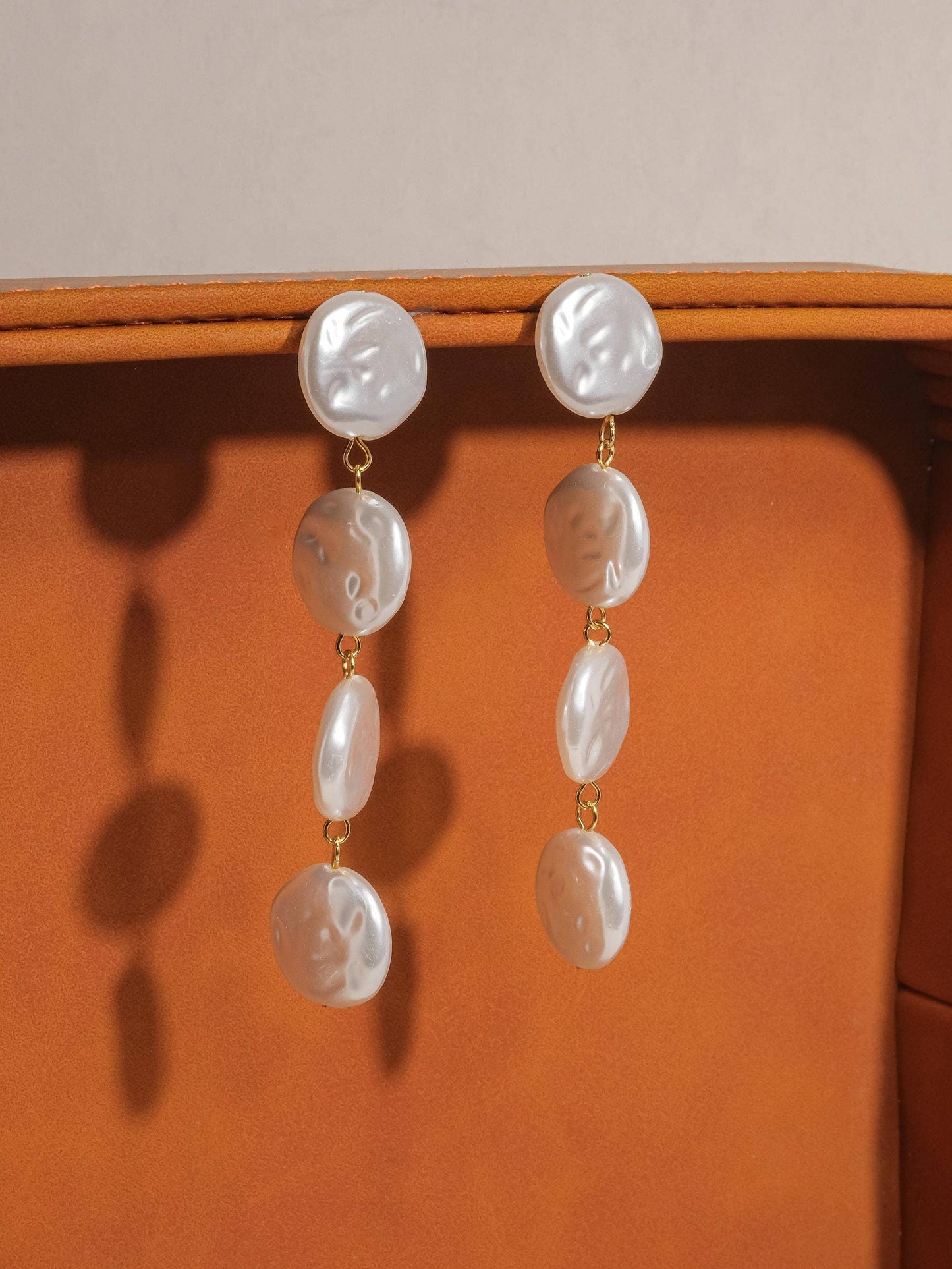 Pearl Drop Earring