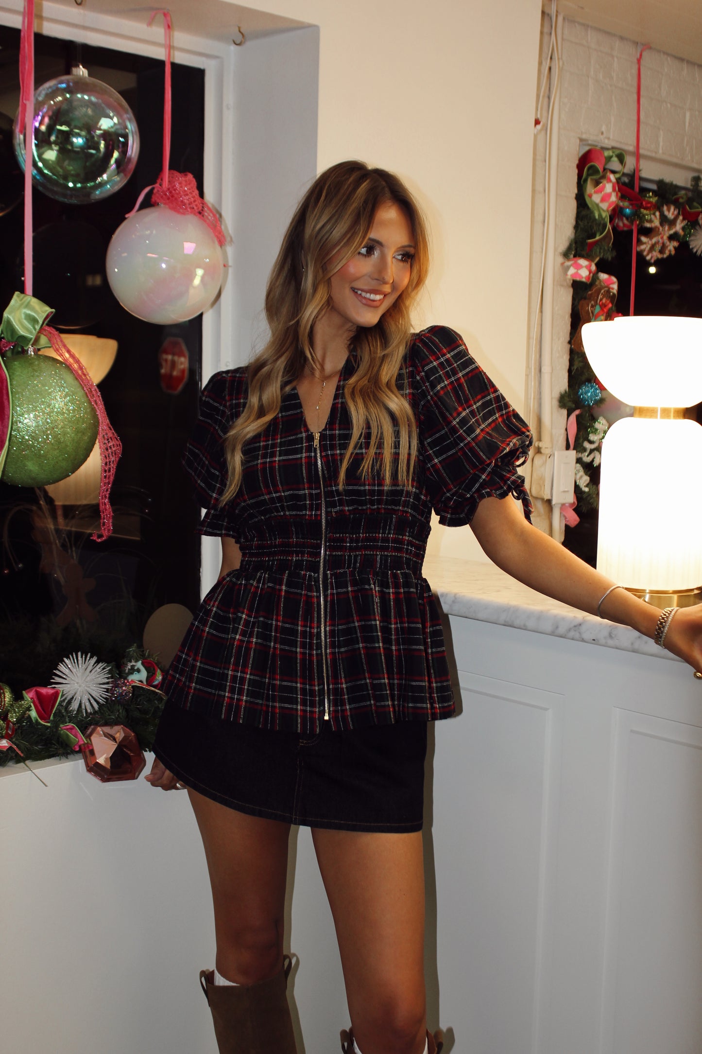 Jennifer Pinch Waist top