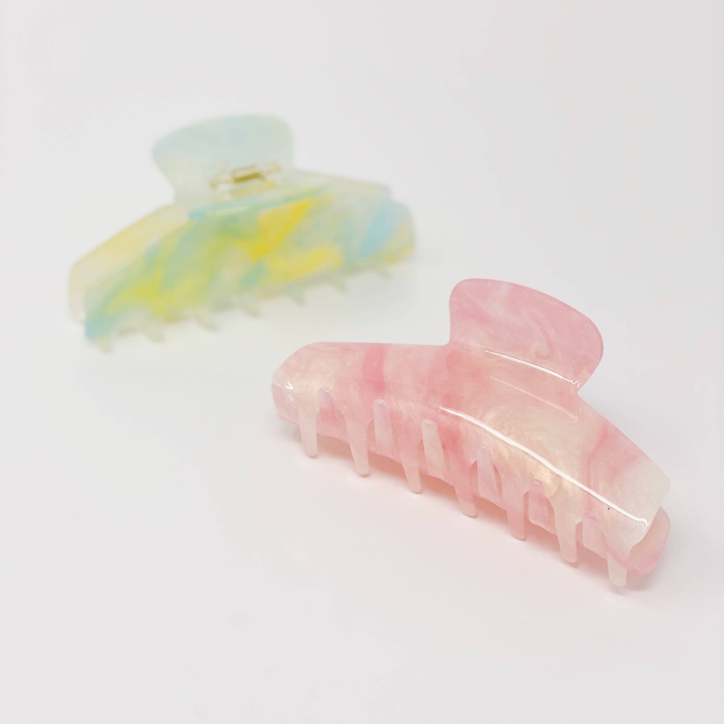 Everyday Essential Hair Claw Clip