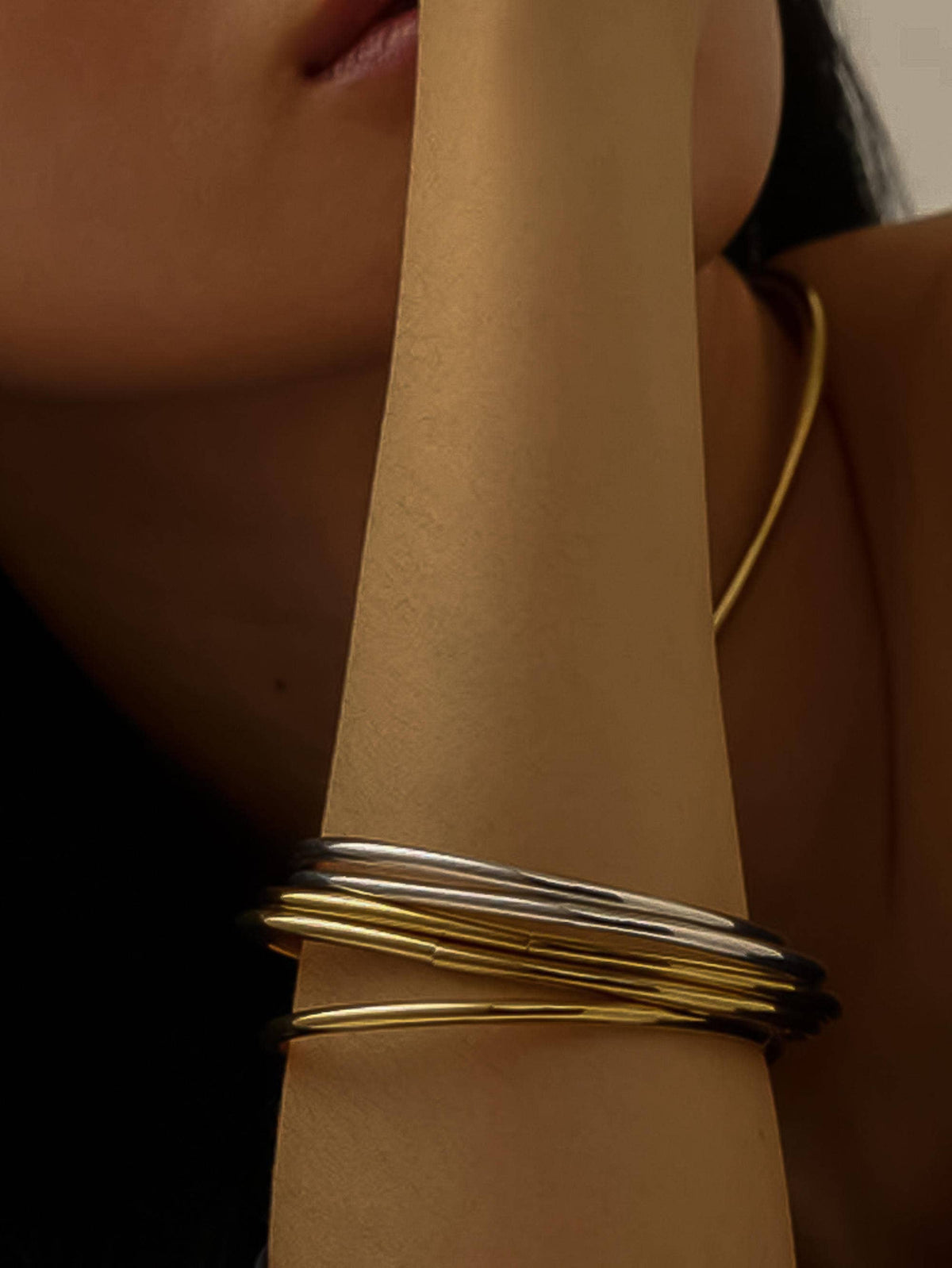 Olyss Classic Thin Bangle Set