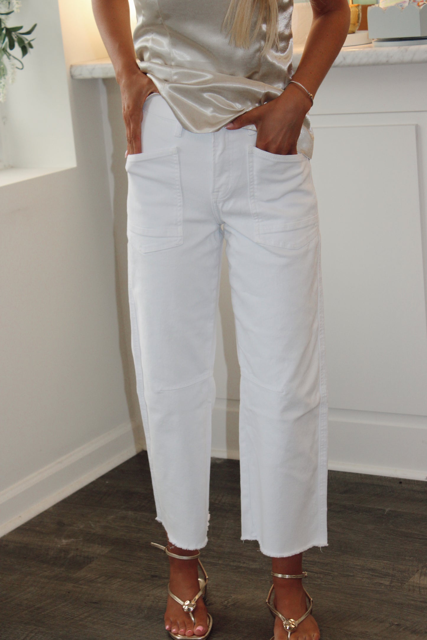 White High Rise Raw Hem Barrel