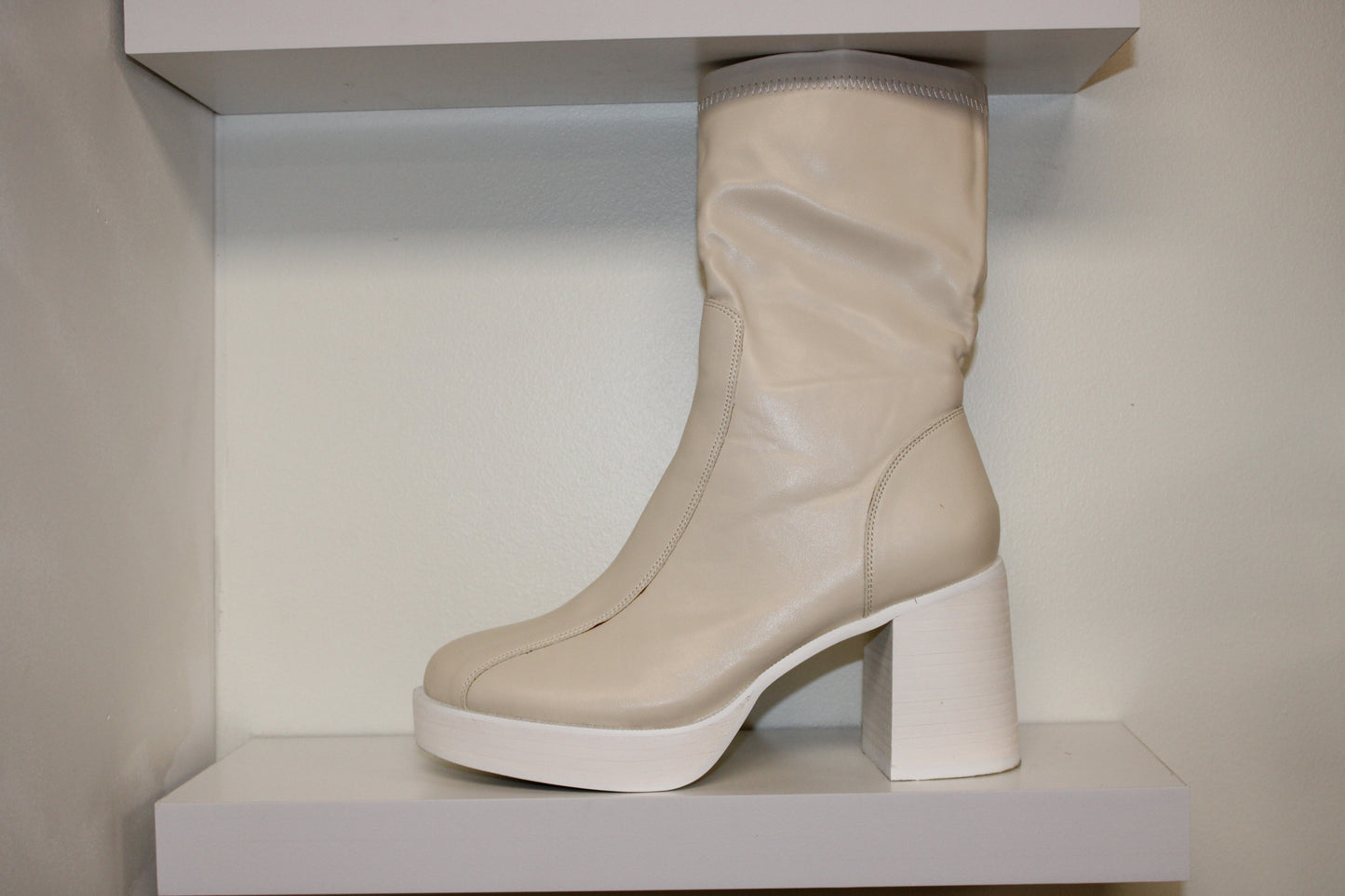 Josephine Boot -Biege