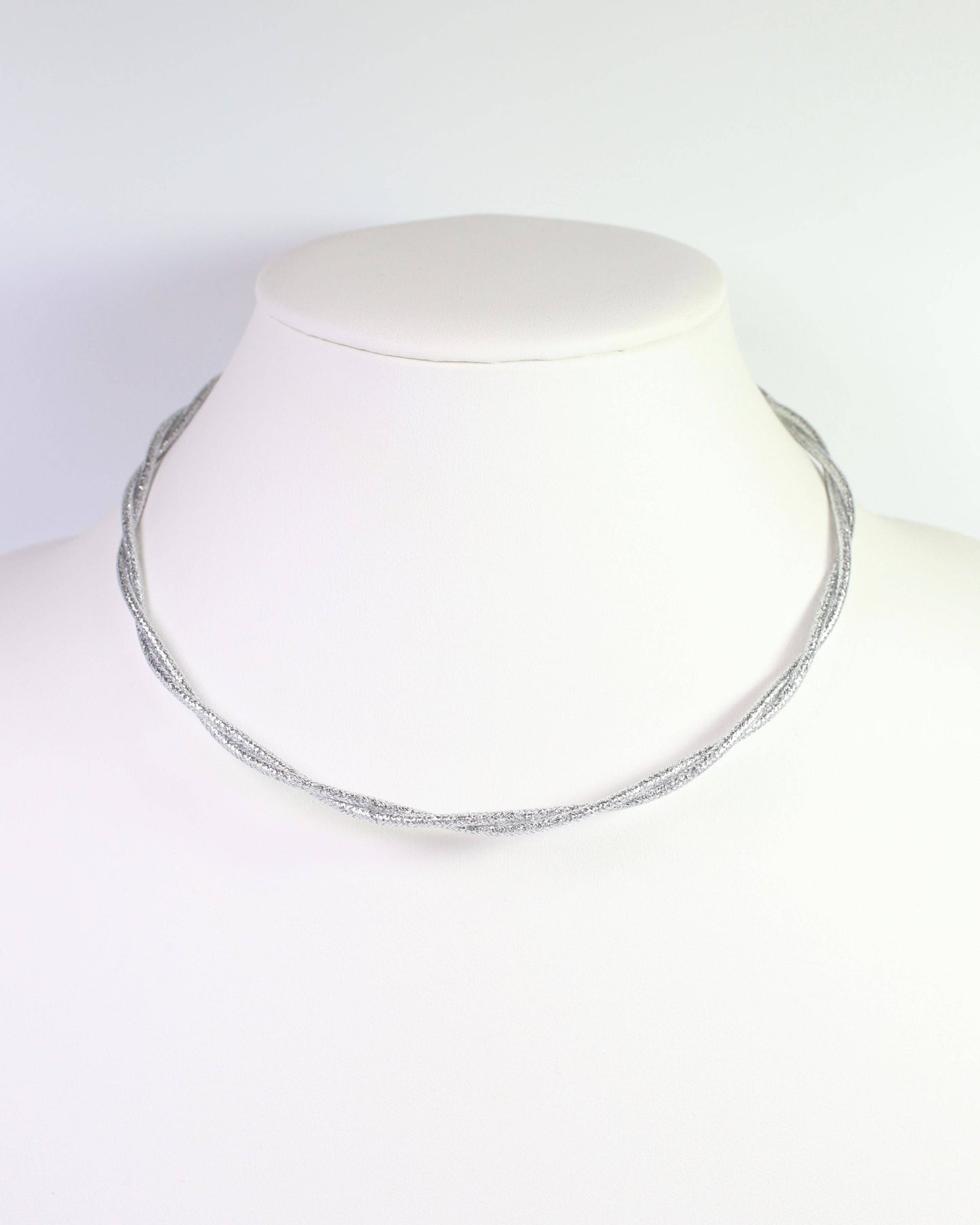 Magnetic Cord Necklace Silver