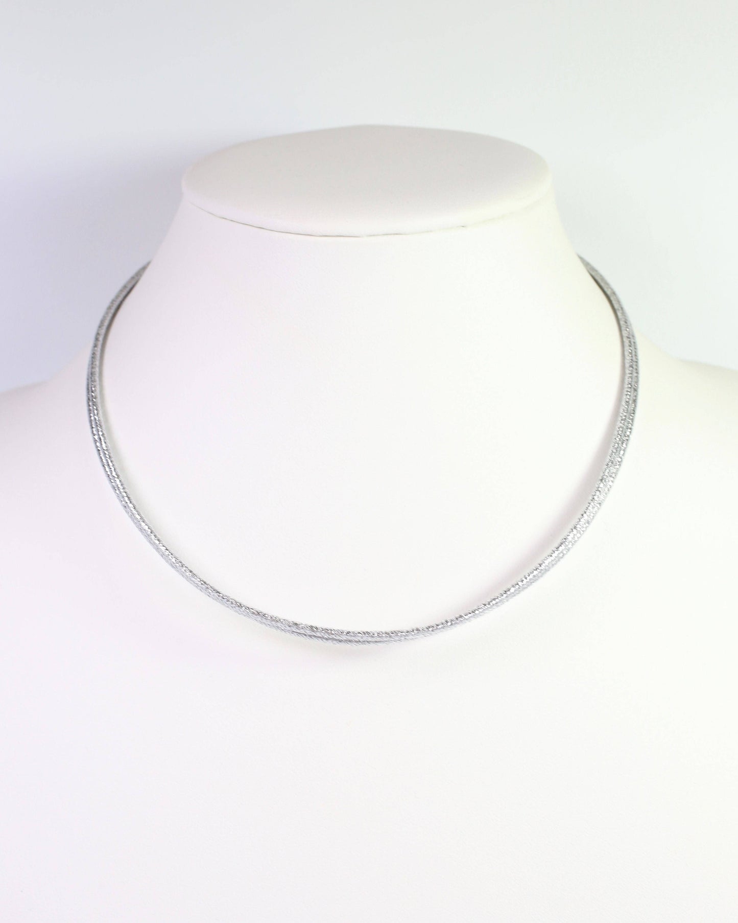 Magnetic Cord Necklace Silver