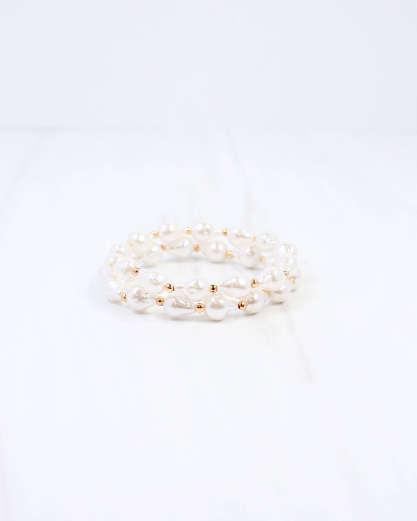 Rye Baroque Pearl Stretch Bracelet Cream