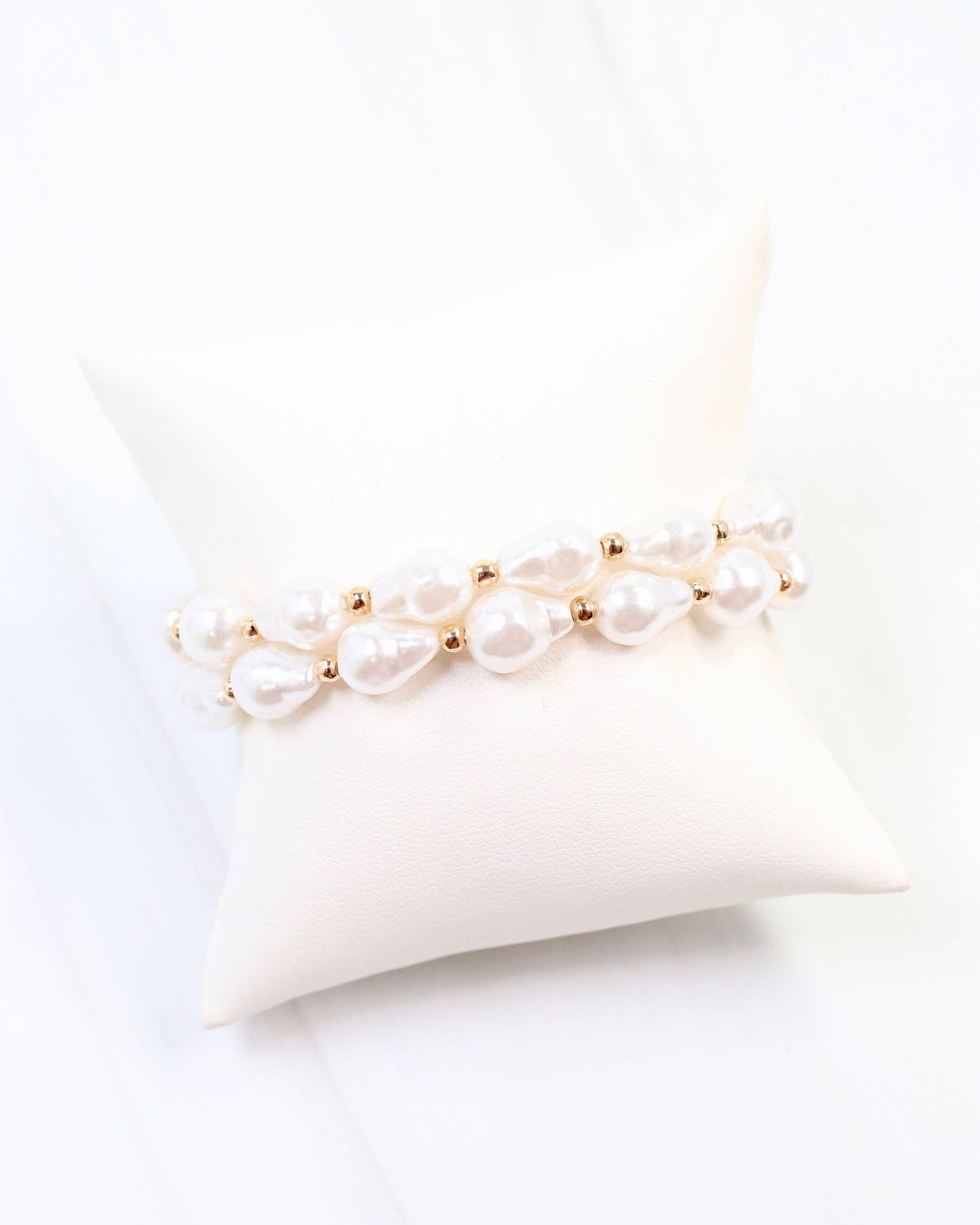 Rye Baroque Pearl Stretch Bracelet Cream